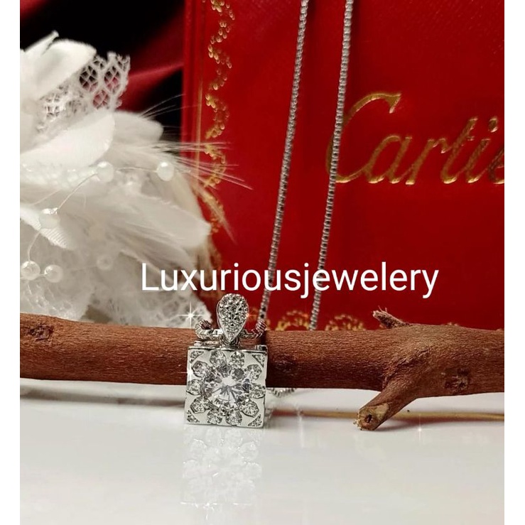 Luxuriousjewelery- Kalung LV* Replika Berlian Eropa