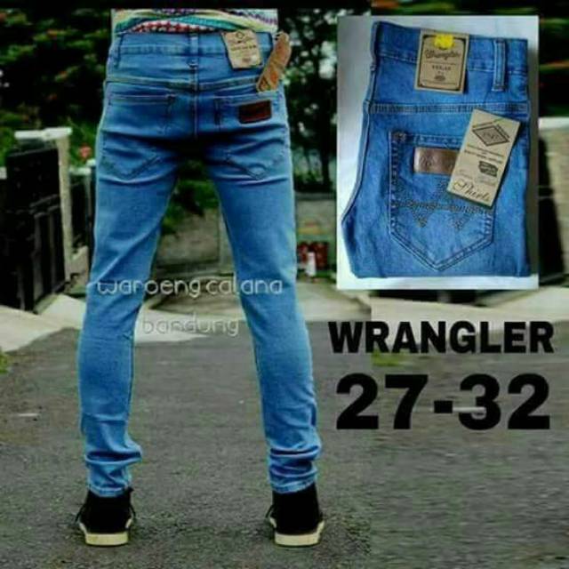 Jeans dsitro panjang melar model slimfit warna biru size 27-32