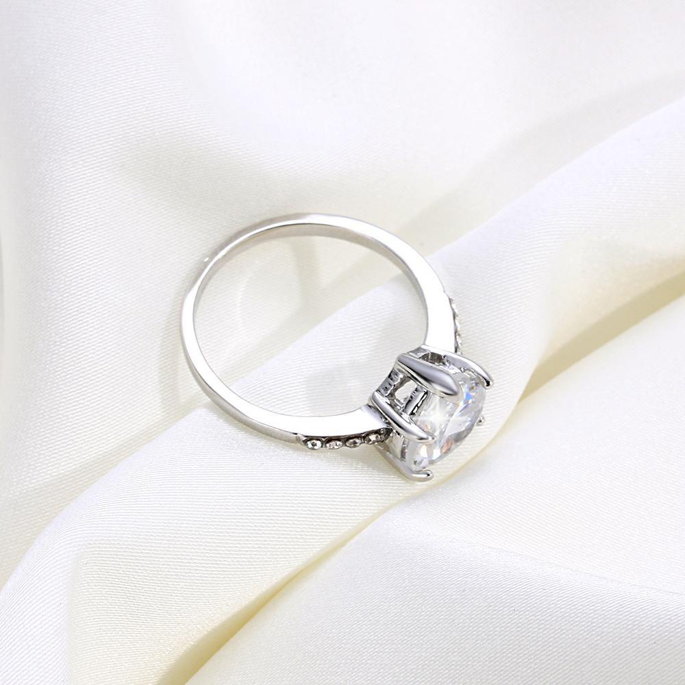 Preva Cincin Hati Fashion Tunangan Mewah Safir Putih