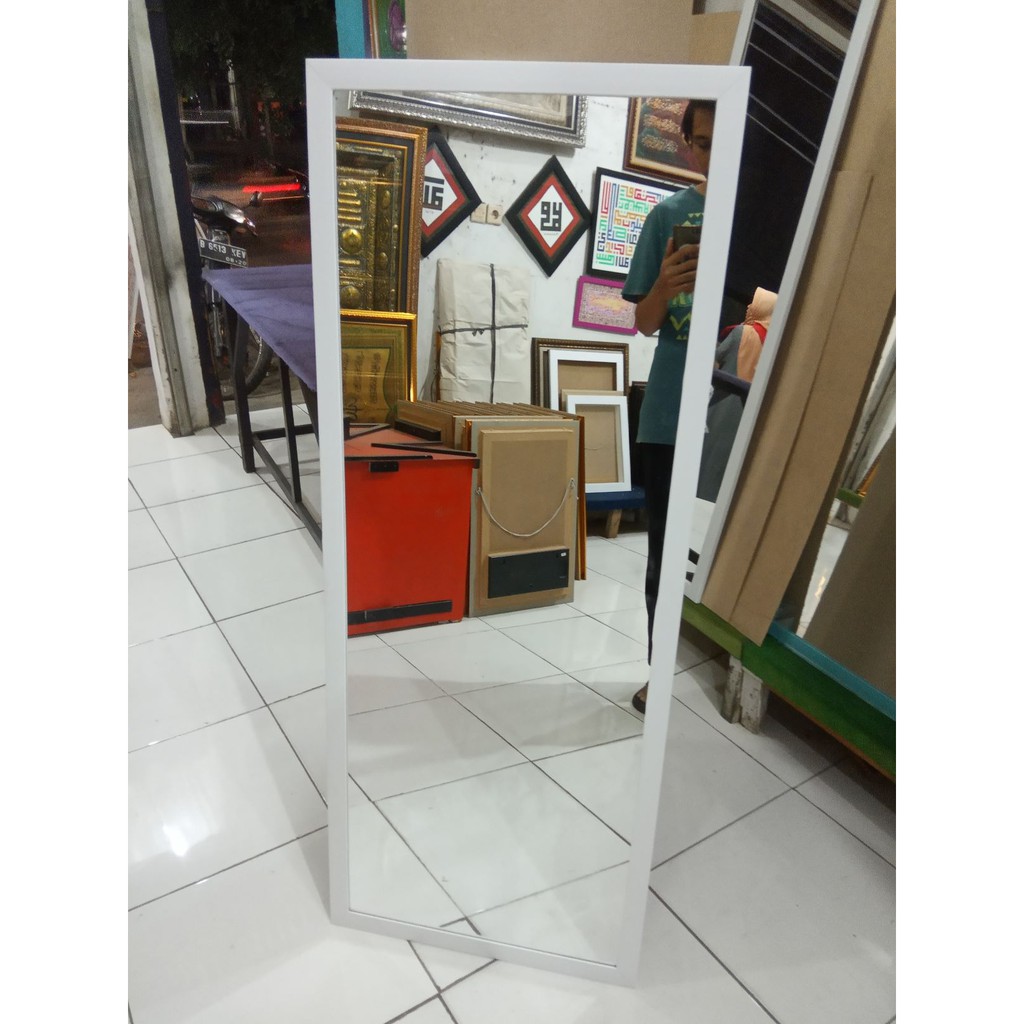 CERMIN / CERMIN DINDING/ CERMIN GANTUNG/ KACA GANTUNG/ CERMIN MINIMALIS