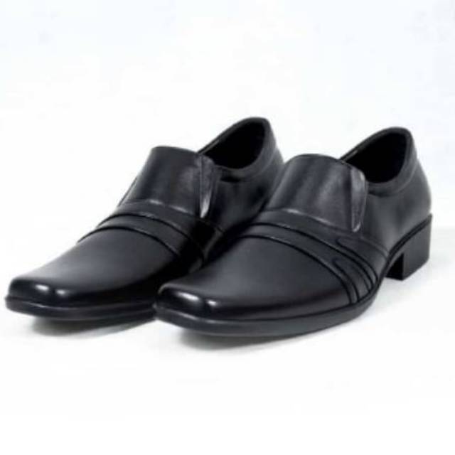 Sepatu pria kulit asli garut