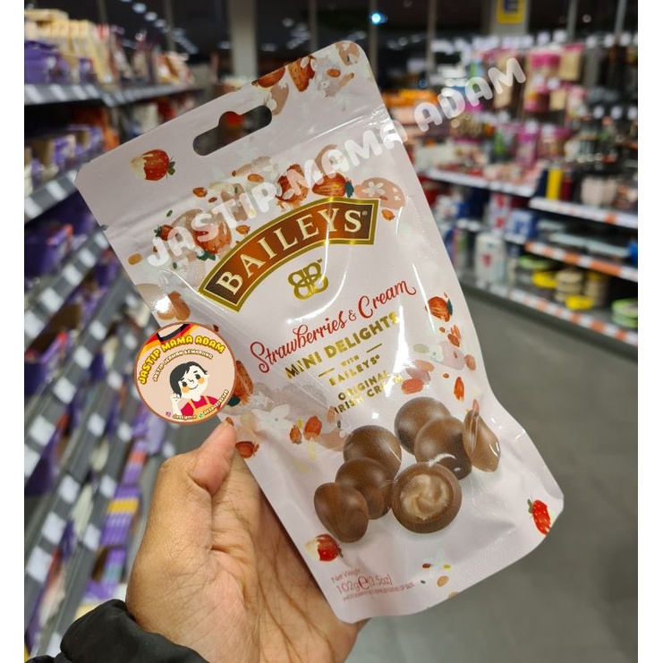 Baileys Strawberry Mini Delight Chocolate