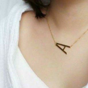 Kalung Nama lapis emas huruf inisial