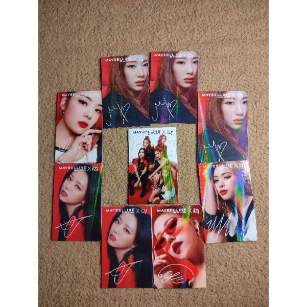 ITZY Official Photocard Maybelline