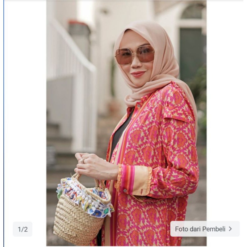 Nala Square Buttonscarves