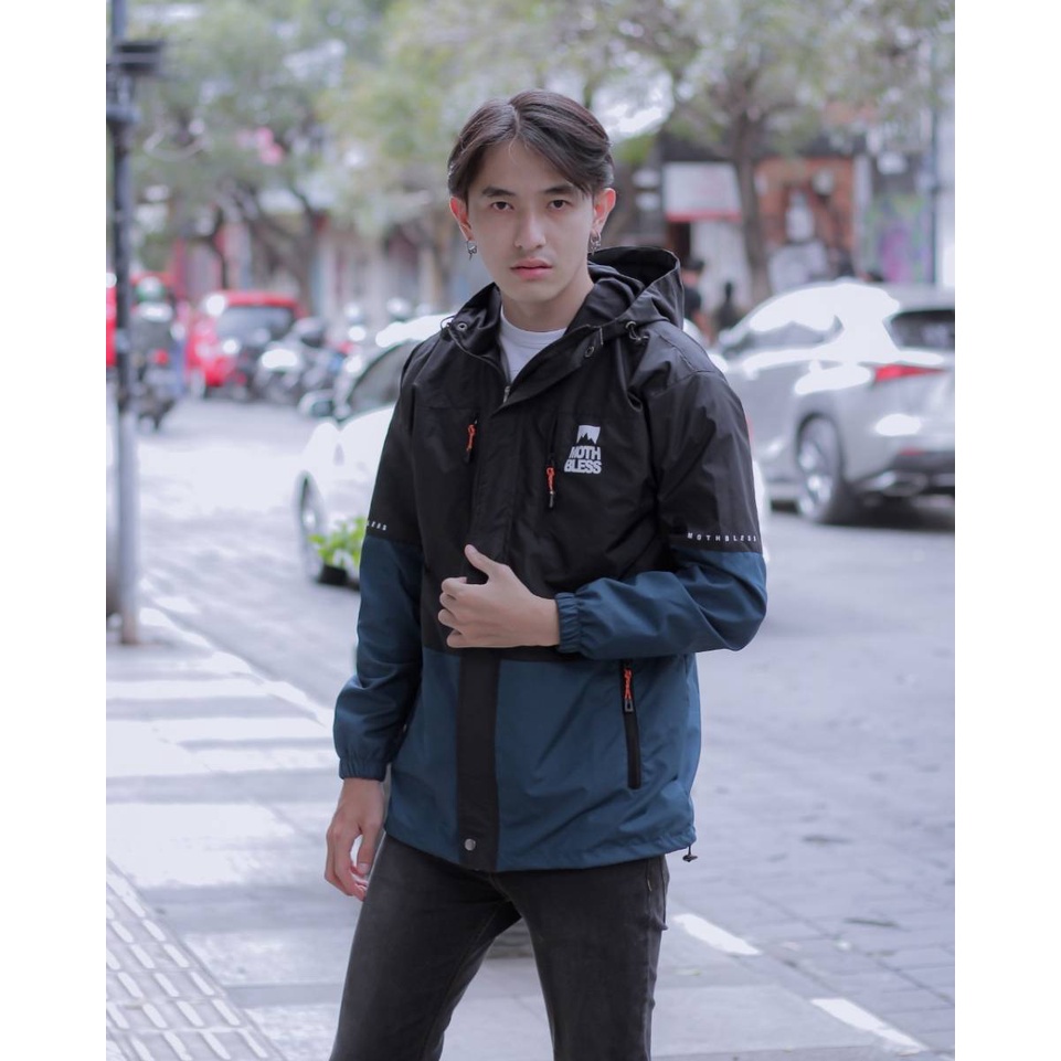 Trekker Outdoor Mothbless Twotone Black Blue