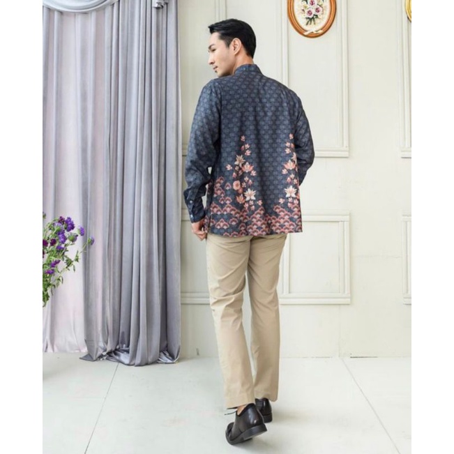 keenan shirt by Wearing Klamby