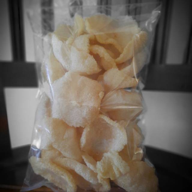 

Jookruuw, kerupuk bawang enak