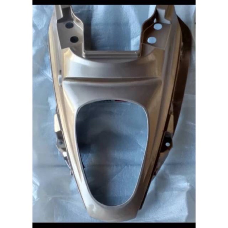 Cover lampu belakang scoopy karbu