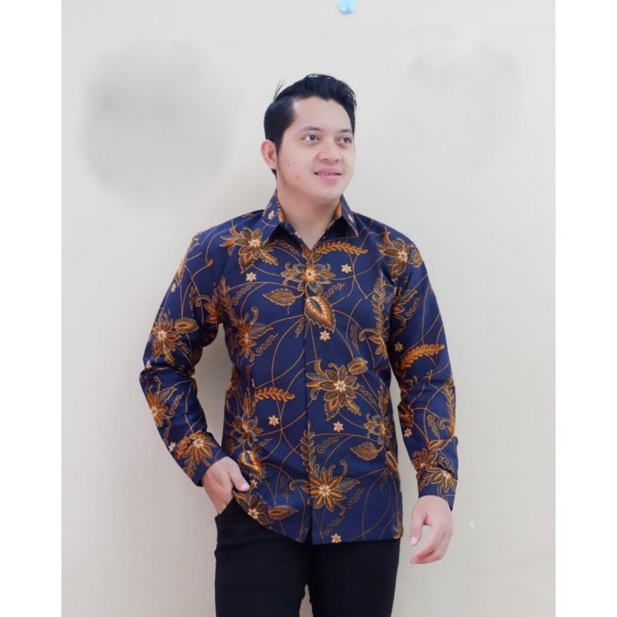 KEMBANG BIRU ASMARA BATIKSOLOAMANAH BAJU KEMEJA BATIK SOLO PRIA LENGAN PANJANG PENDEK LAPIS FURING ATASAN BATIK PREMIUM MODERN KATUN HALUS TIRTA KUNING TIRTA MERAH BAGASWARA MERAH PAKU AJISASTRO BIRU GIYANDRA BIRU MERAK KAMULYAN BRAMANTYO CIUNG BIRU KEMBA