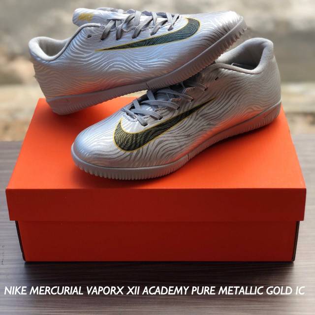 Nike Mercurial VaporX XII Academy Pure Metalic Gold IC
