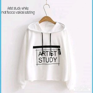 

Unik artist study sweater Limited