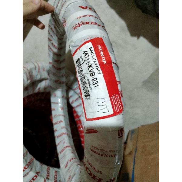 BAN LUAR DEPAN MOTOR VARIO BEAT SCOOPY SPACY UKURAN STANDAR BAWAAN 80 90 14 ORI FEDERAL (NON TUBLES)