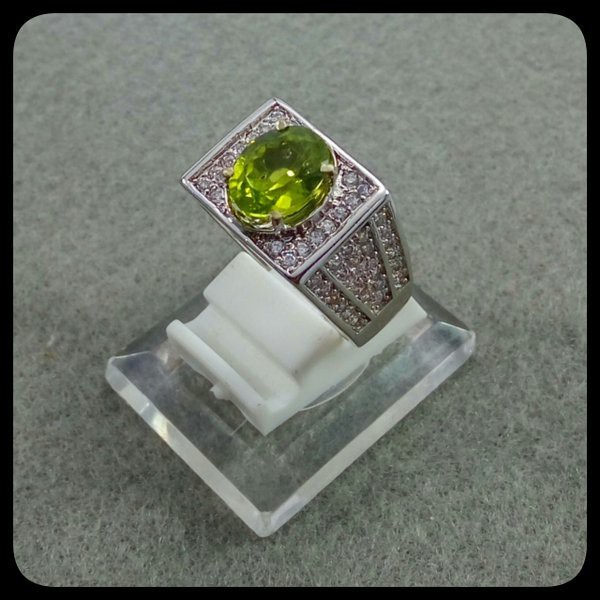 CINCIN PERMATA NATURAL GREEN PERIDOT CUTING MEWAH &amp; ELEGAN