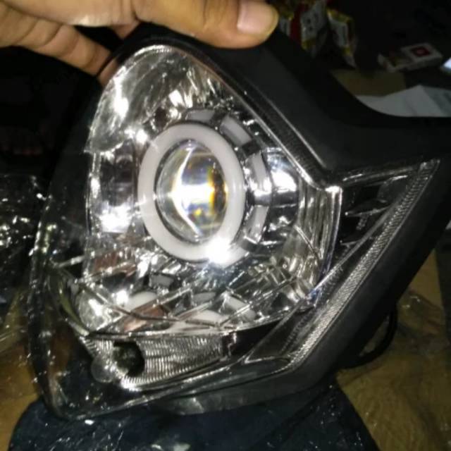 Lampu depan vixion proji led