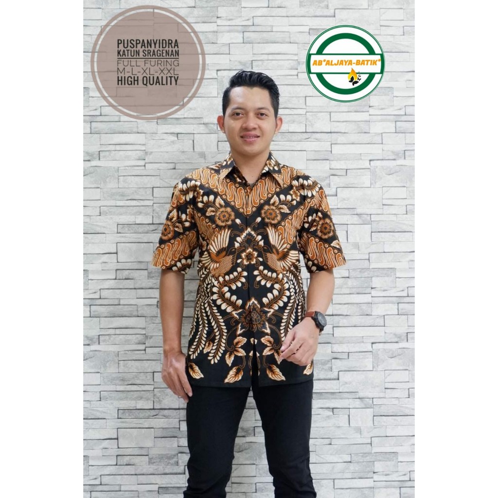 PUSPANYIDRA ALJAYA BATIKSOLOAMANAH BAJU KEMEJA BATIK PRIA SOLO LENGAN PENDEK PANJANG LAPIS FURING ATASAN PREMIUM MODERN KATUN HALUS LAKESWARA AJI MERAH ANGSA KEMBAR  BABON ANGREM BANYU PINK BAUREKSA BINTANG DELING BISAMA BISONO IJO CEMANI MOON CEPLOK SM