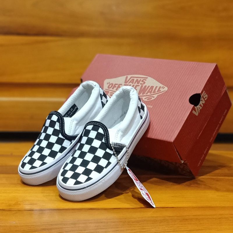 sepatu slip on anak laki laki sepatu slip on anak perempuan sepatu catur anak laki laki sepatu moma