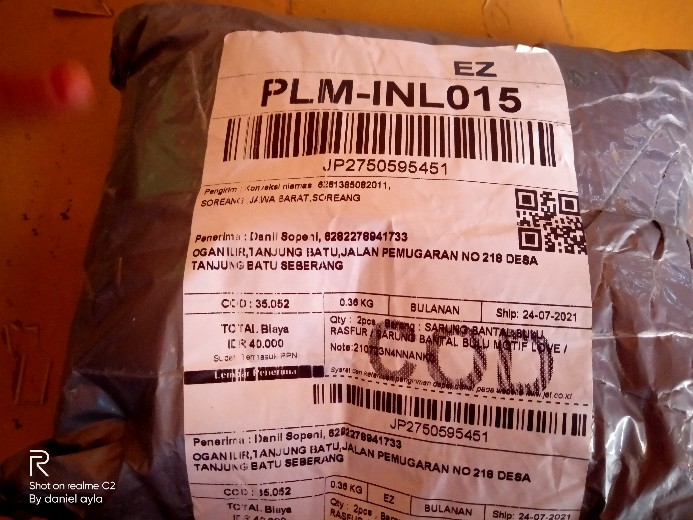 Sarung Bantal Bulu Rasfur / Sarung Bantal Bulu Motif Love / Sarung Bantal Bulu Murah