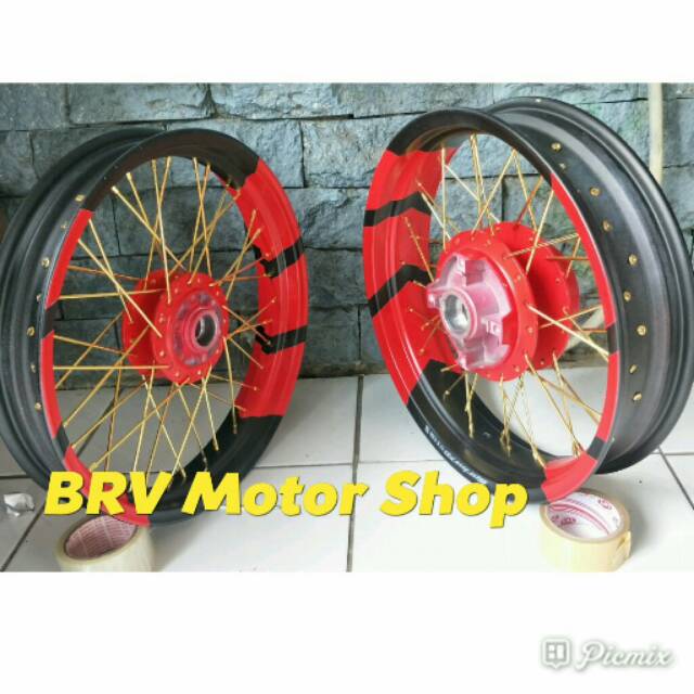 Velg Jari Jari CB 150 - CBR 150 Facelite - Mega Pro - Tiger Revo Verza  Velg Tapak Lebar Ring 17