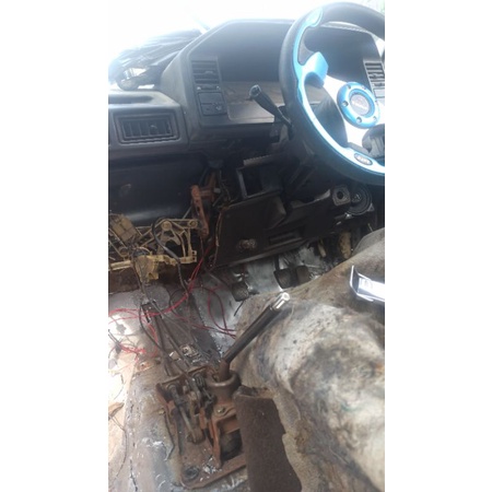 copotan mobil se saloon 86