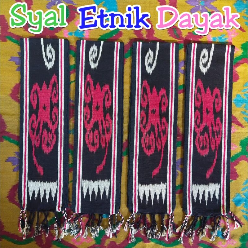 Syal Etnik Dayak Kalimantan, Kain tenun