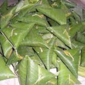 

Tempe Sumpil Daun Pisang 10 Buah/ Tempe Segitiga/ Tempe Kecil/ Tempe kedelai Sumpil