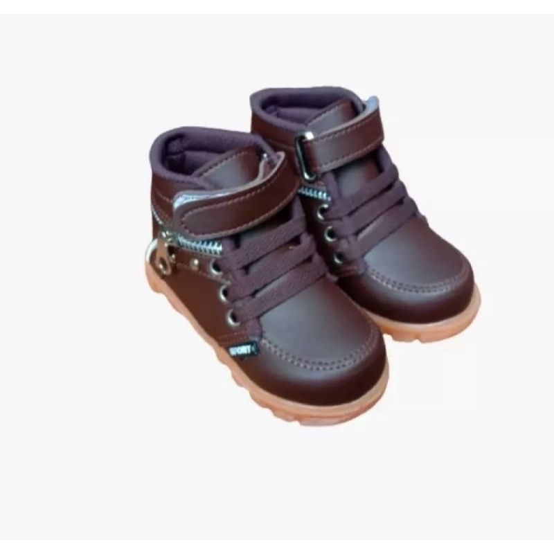 SEPATU ANAK LAKi LAKi  MODEL BOT DOCMART USIA 1/7 TAHUN