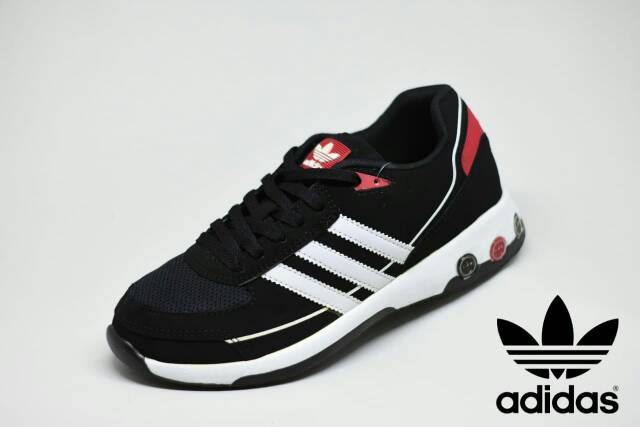 Sale. Adidas Cowok 40-44