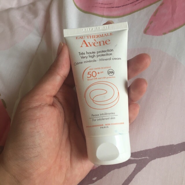 Avene Mineral Cream Sunblock SPF 50+ (100% original) - Preloved