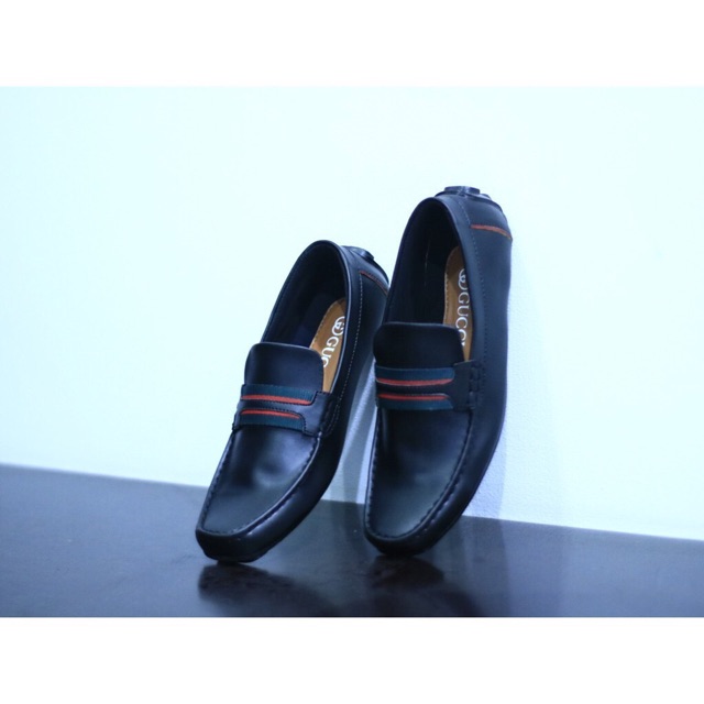 Sepatu Gucci slop formal casual slip oN kantor hitam pria