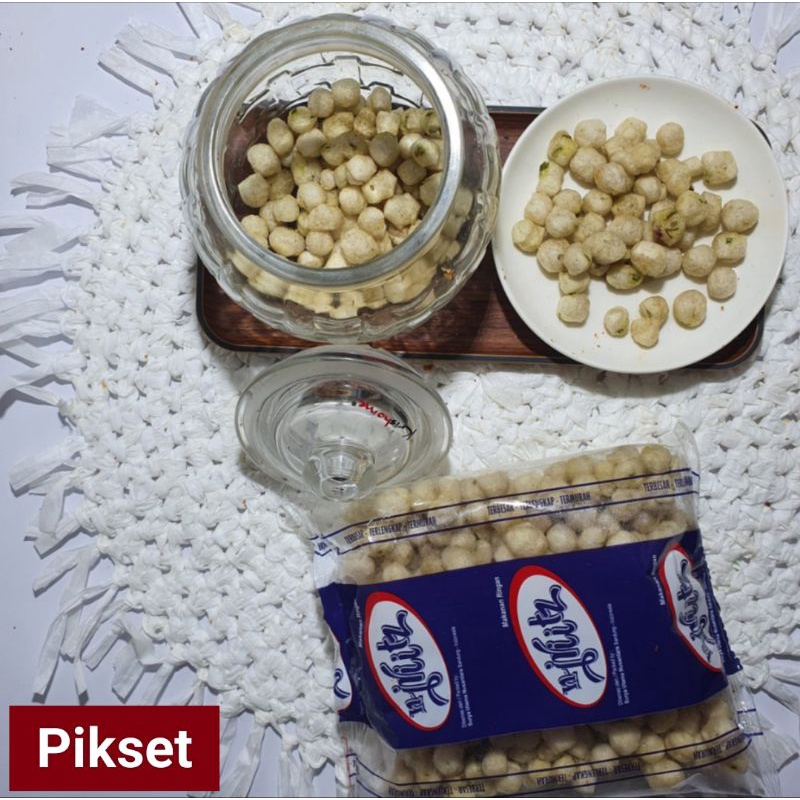 

Snack Serba 4 Ribu/ Snack Murah / Snack Njritz/Pikset