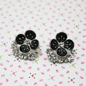 Anting Fashion Earring - Anting Bunga Hitam