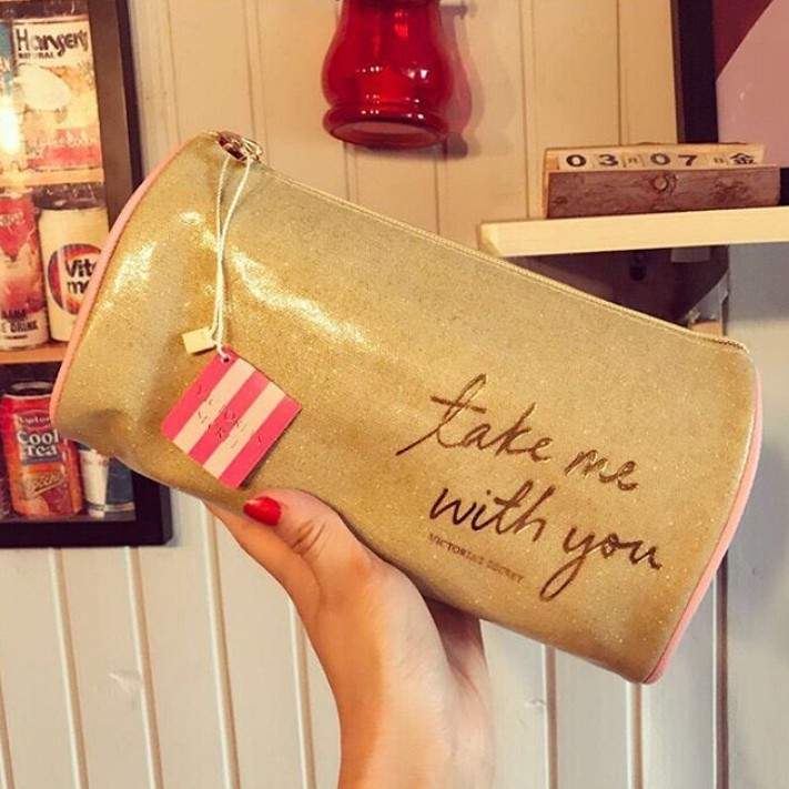 Victoria Secret Pouch Makeup