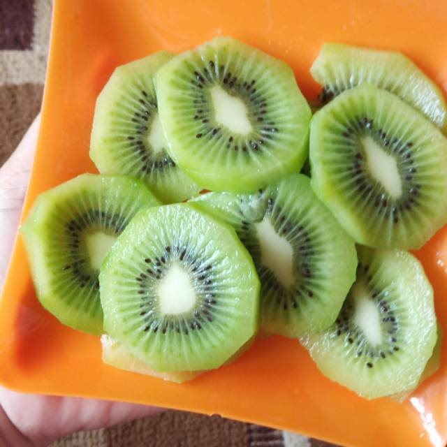 

Buah Kiwi harga untuk 2 buah kiwi more info langsung chat melayani grosir, memerima ecer dan partai