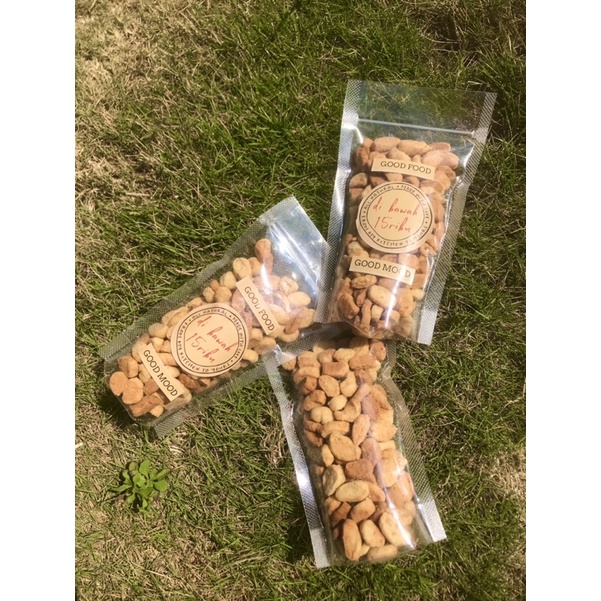 

Kue Biji Ketapang Renyah