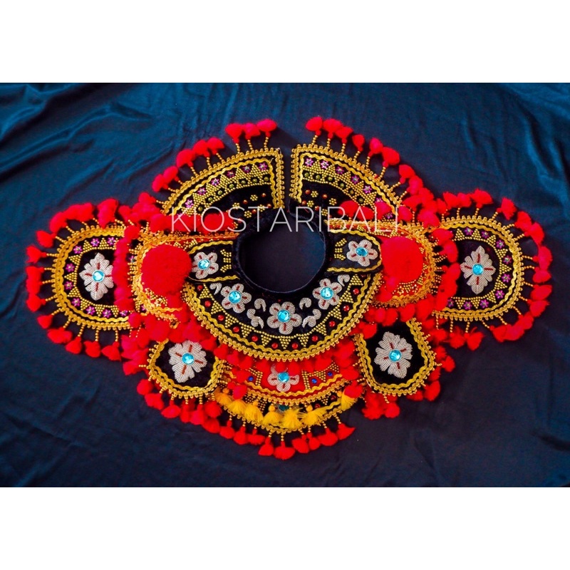 Badong Jaranan Payet Putih / Badong Pasiran Putih Badong Gede Topeng / Badong Payet Bali / Badong Pa