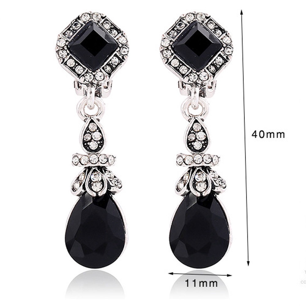 Anting Klip Tanpa Tindik Gaya Vintage Bohemia Bentuk Geometri Bahan Resin Warna Hitammerah Untuk Wanita