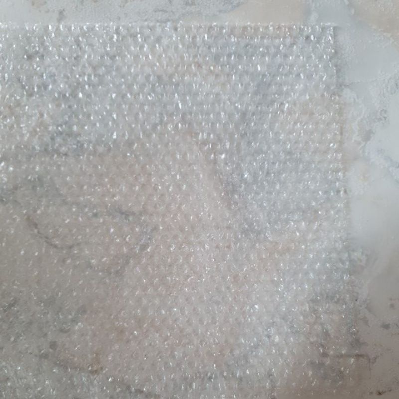 

Extra Bubble Wrap 25cm x 25 cm