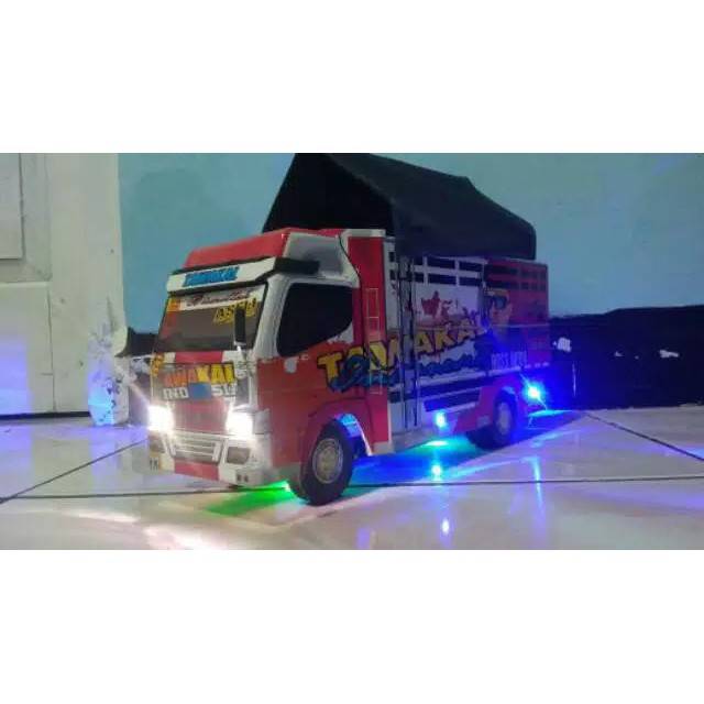 Miniatur Truk Oleng Kayu Canter New Tawakal 2 Canter 