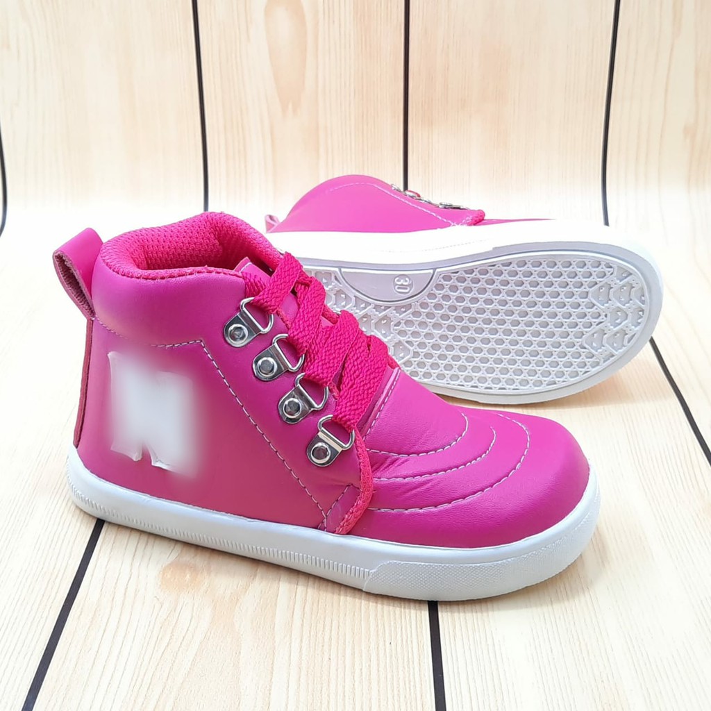 Sepatu Anak Boots Perempuan Usia 6 7 Tahun Size 35 FANTA - Sepatu Anak Cewek Boots Alas Karet