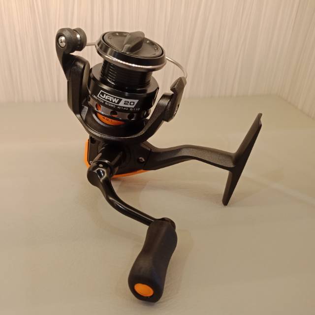 Reel Okuma JAW 20