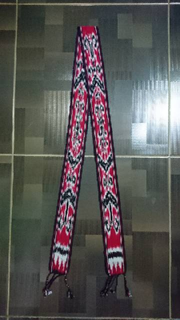 Tenun ikat kepala ethnic