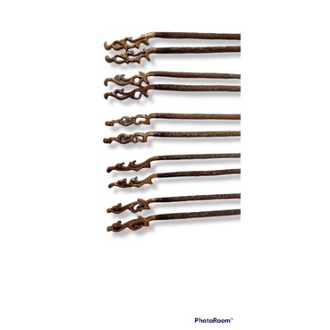 TANGKRINGAN KONIN ASEM BALI UKIR