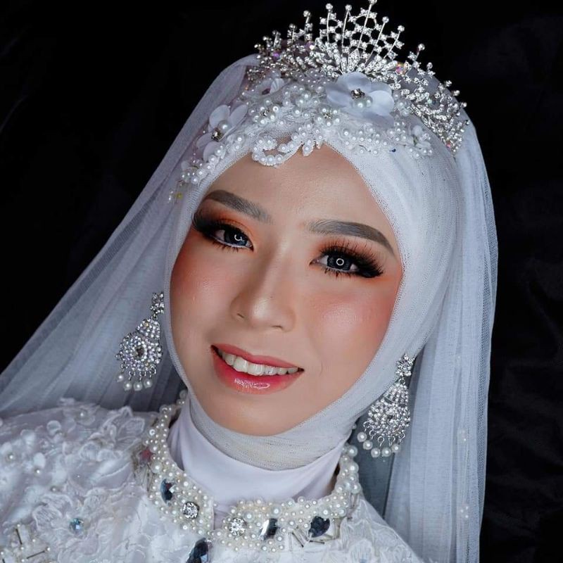 herpis  mutiara murah meriah cantik untuk hiasan hijab pengantin / wisuda / trimatamu