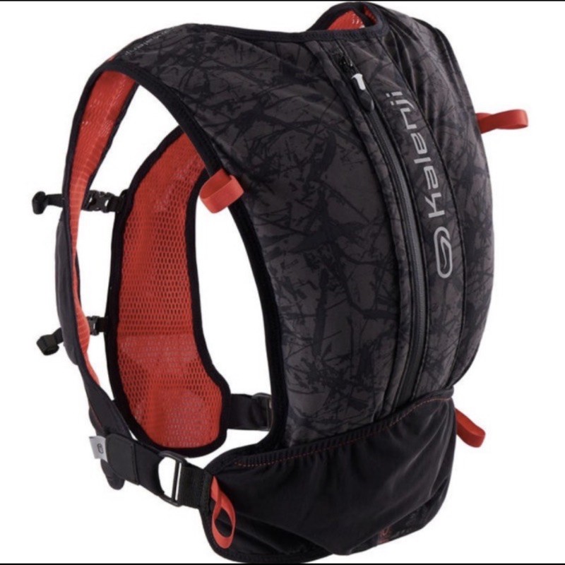 KALENJI VEST LARI TRAIL RUNNING BACKPACK 10L BLACK WHITE