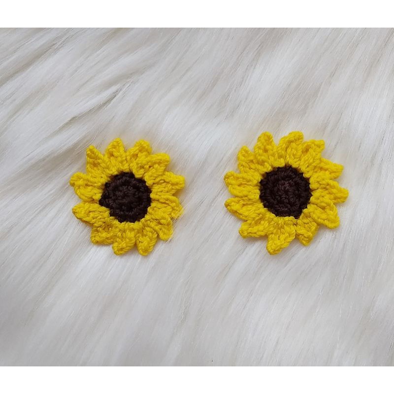 aplikasi rajut bunga matahari/aplikasi bunga matahari rajut/hiasan rajut bunga matahari/tempelan raj