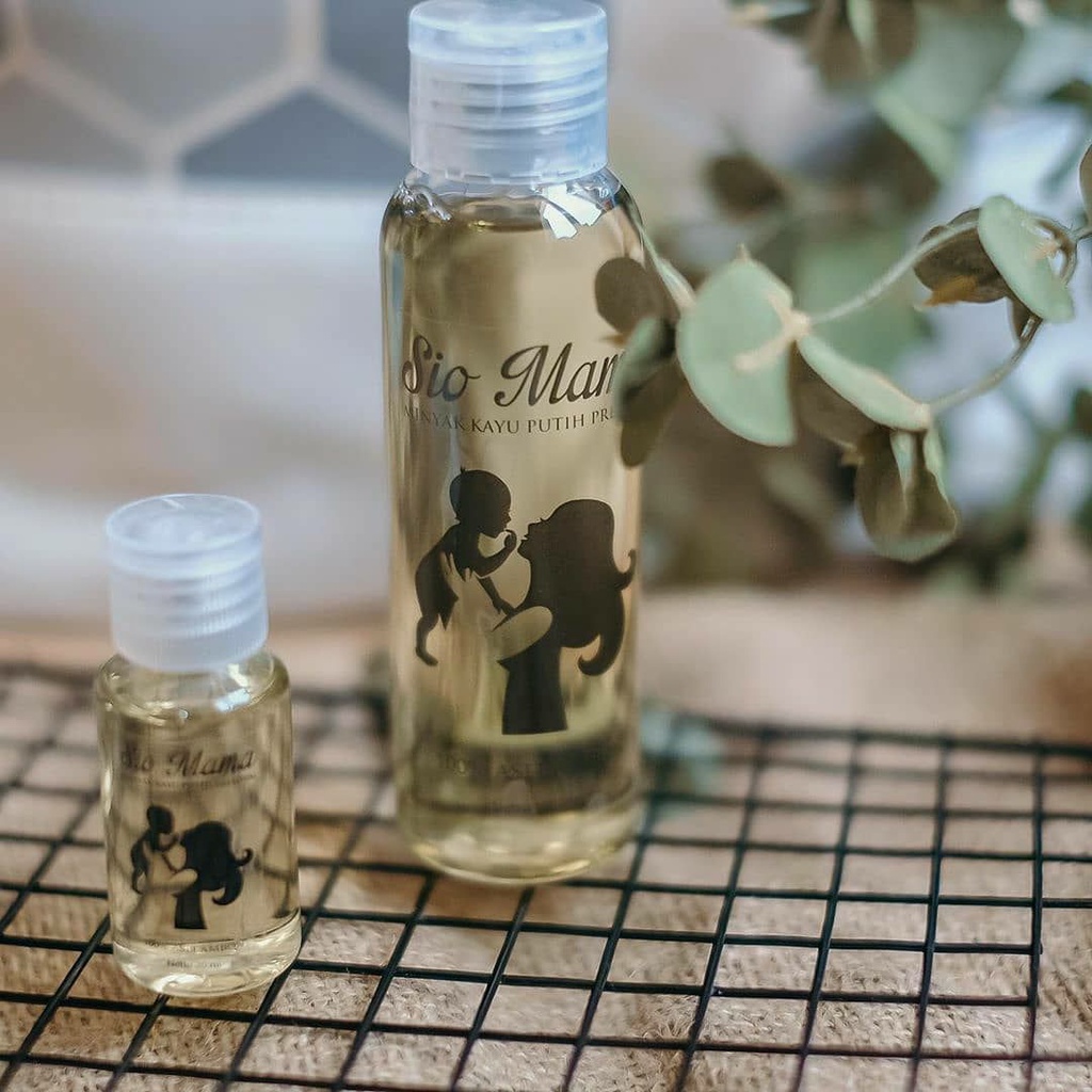 Sio Mama Eucalyptus Oil Minyak Kayu Putih Asli Ambon 100%