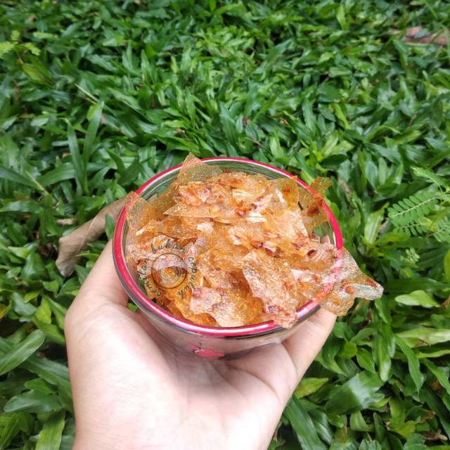 

Keripik kaca (kripca) cabe merah
