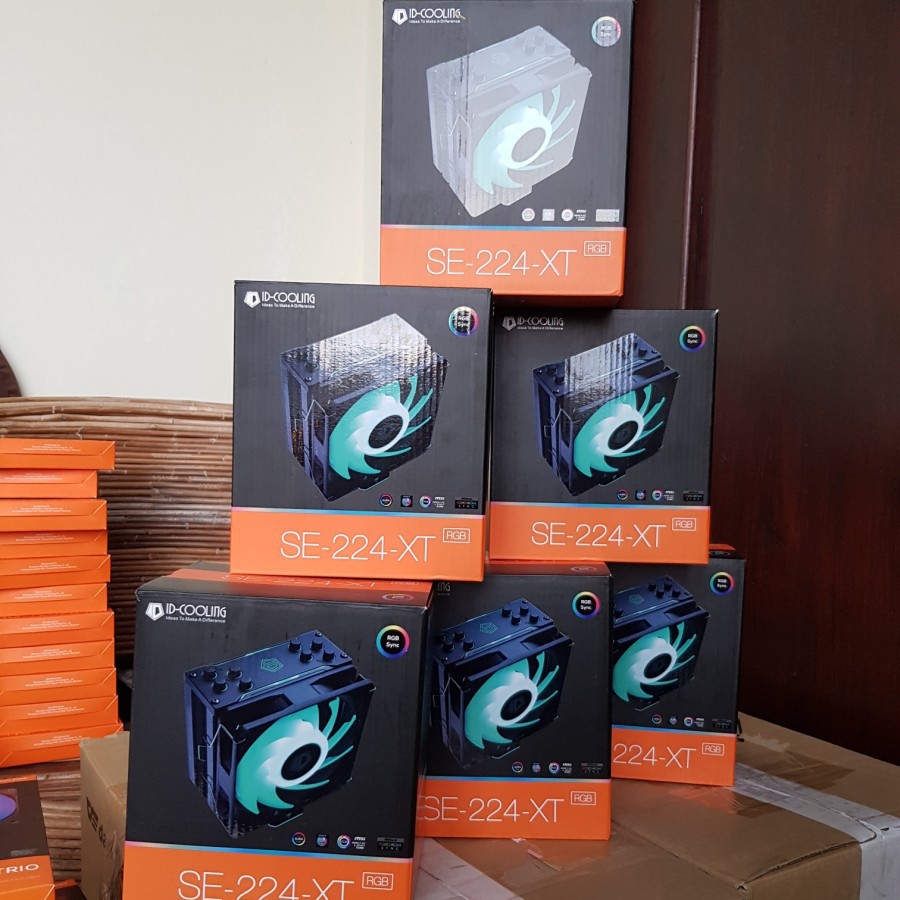 ID-COOLING IDCOOLING SE-224-XT RGB CPU Cooler Intel / AMD