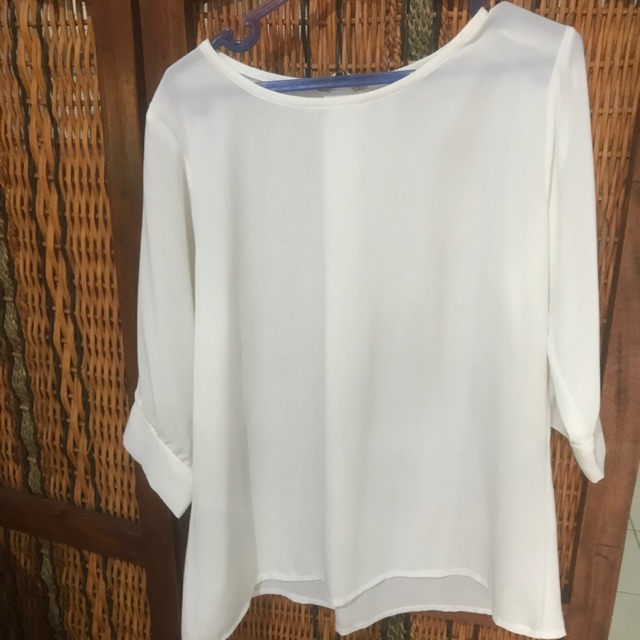 Preloved Pakaian wanita / baju wanita ukuran S-M